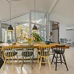 5 Bedroom In 度假居