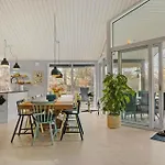 5 Bedroom In 度假居 Fårevejle