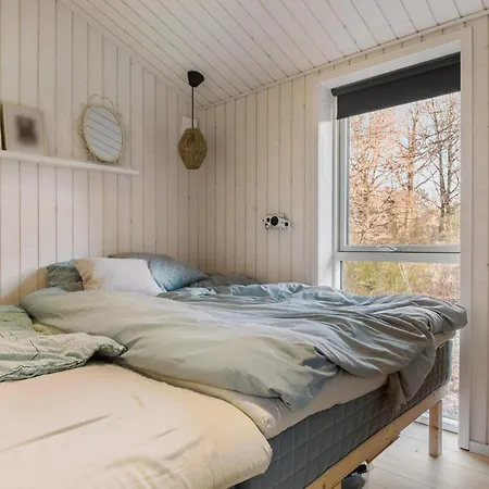 5 Bedroom In Фаревейле