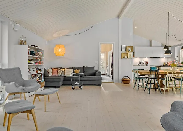 5 Bedroom In 別荘 Fårevejle